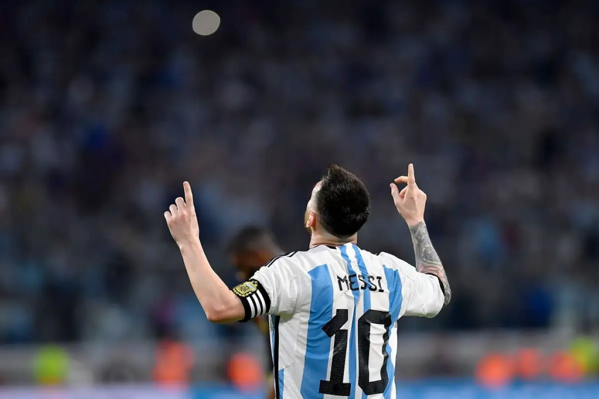 lionel-messi-marca-so-gol-100-con-argentina-marzo-2023.jpg, 