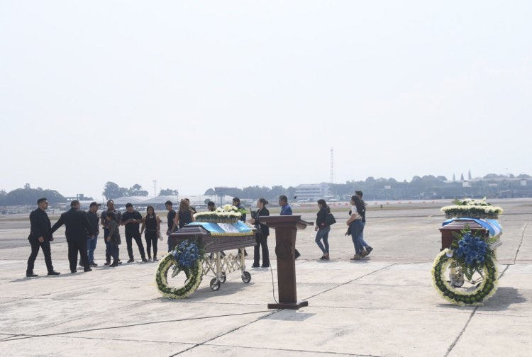 repatriados-migrantes-guatemaltecos-incendio-mexico-emisoras-unidas12 | 