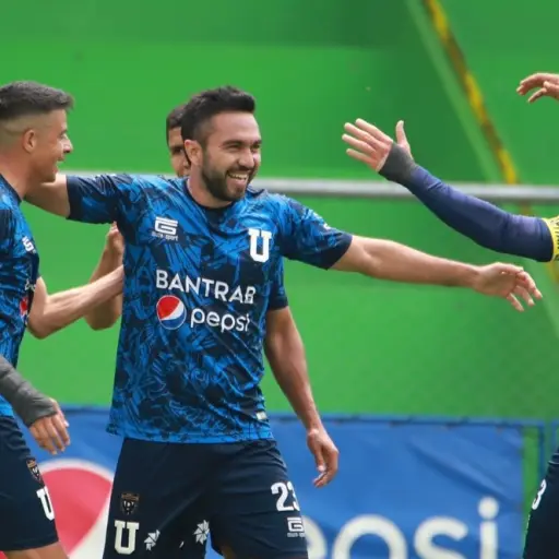 Foto: @cf_universidad. 