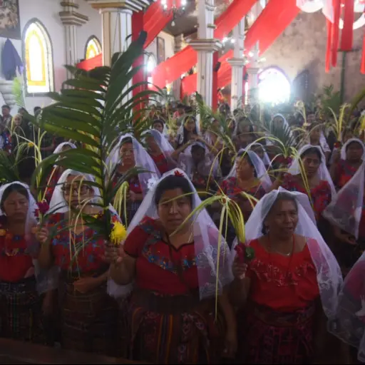 domingo de ramos en san juan la laguna - 2 abril 2023 ,