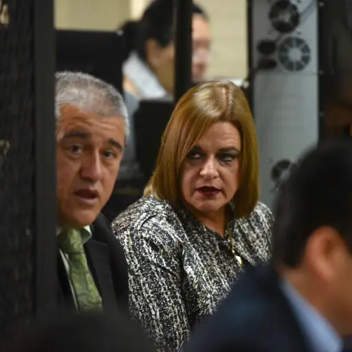 anahykellercarlo-15edf88c0f0220def2252af8f6f81631.jpg ,