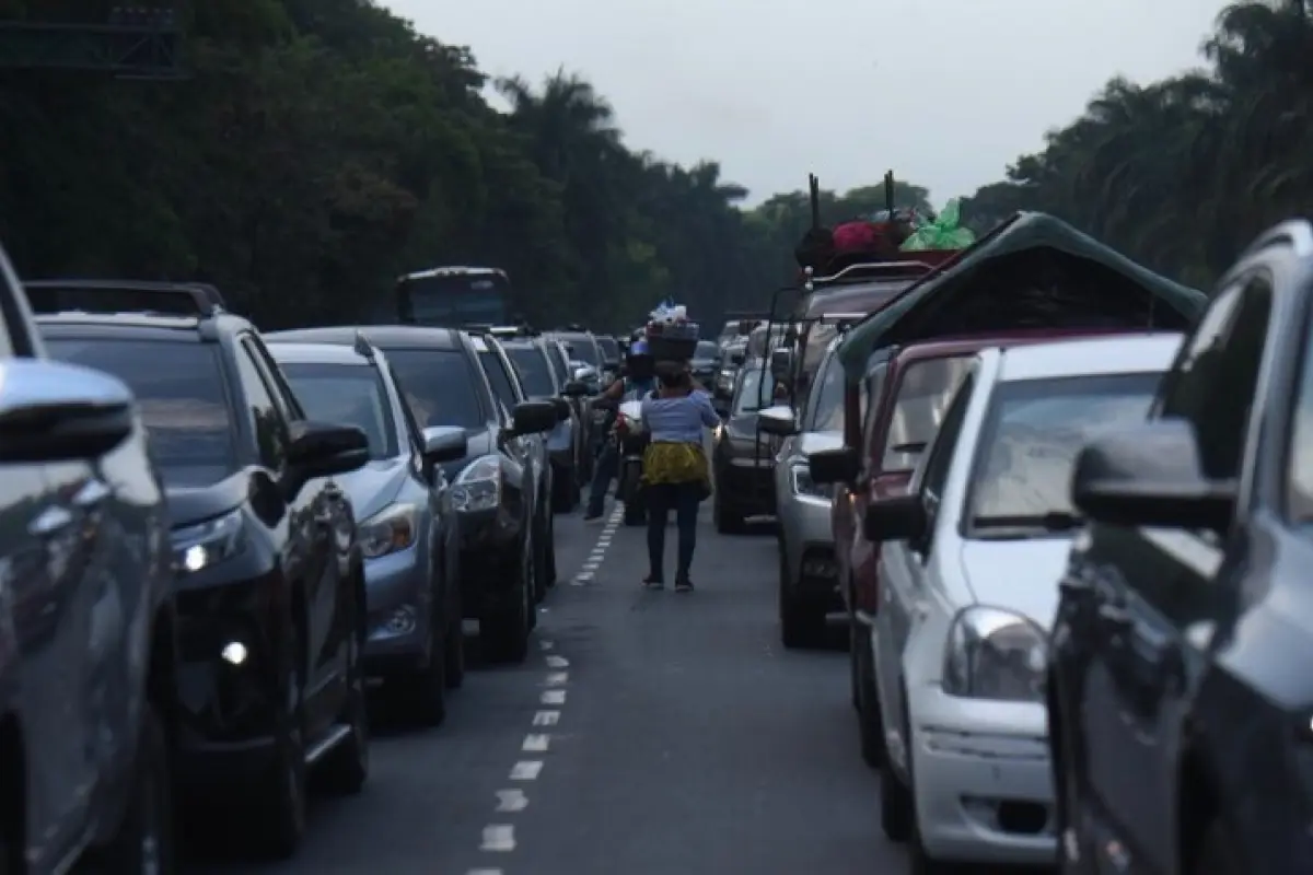 autopista palín escuintla 8 abril 2023, 