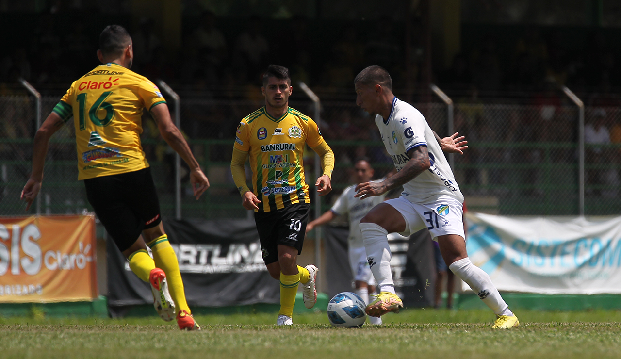 Partido entre Guastatoya y Comunicaciones | 