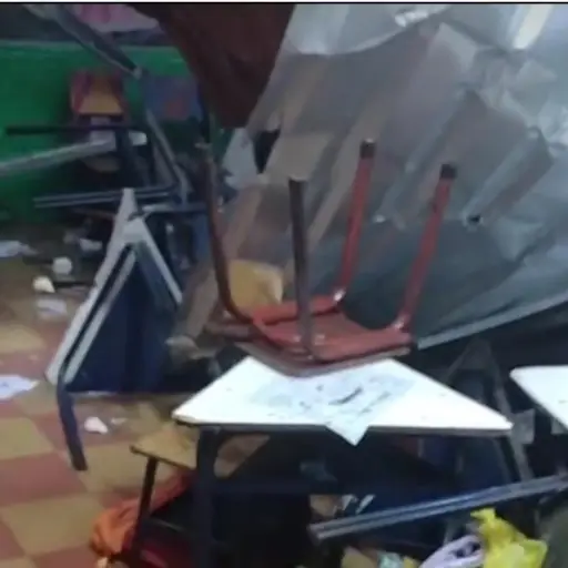 techo-escuela-chiquimula-lluvia-emisoras-unidas ,