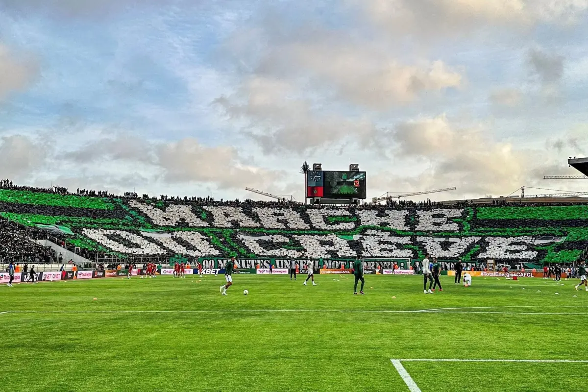 Aficionada-de-Raja-Casablanca-fallece-previo-a-un-partido-.jpg, 