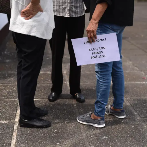 manifestacion-cierre-el-periodico-emisoras-unidas6 ,