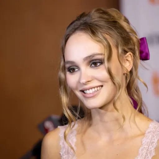 Lily-Rose Depp ,