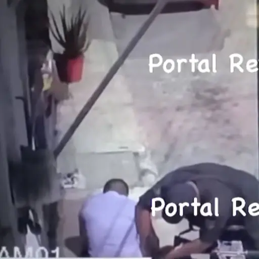 policia-esculca-y-roba-a-hombre- ,