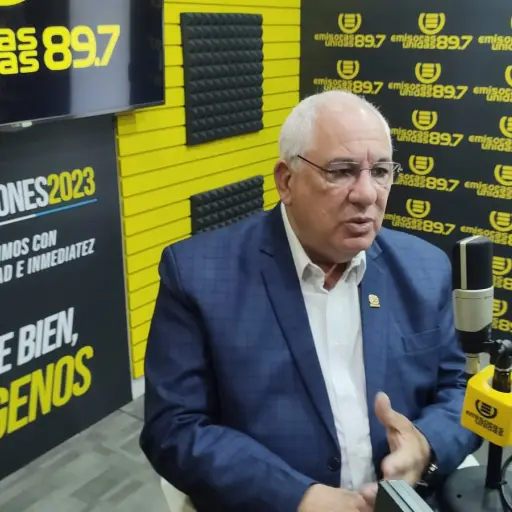 isaac-farchi-candidato-presidencial-partido-azul-emisoras-unidas2 ,