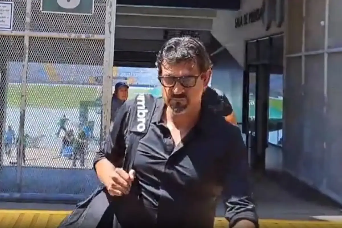 Reaccion de Cardozo a la derrota de Municipal en clasico 326, 