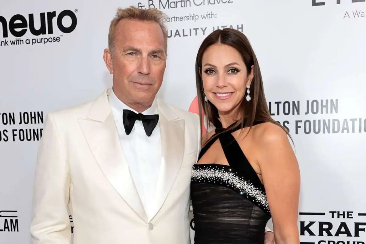 Kevin Costner y Christine Baumgarther, 