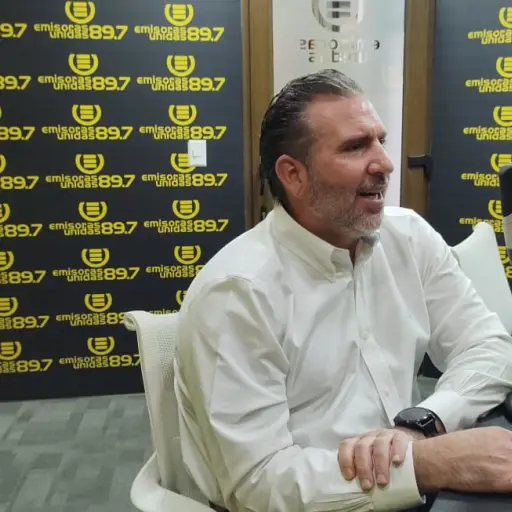 roberto-arzu-candidato-presidencial-podemos-emisoras-unidas ,