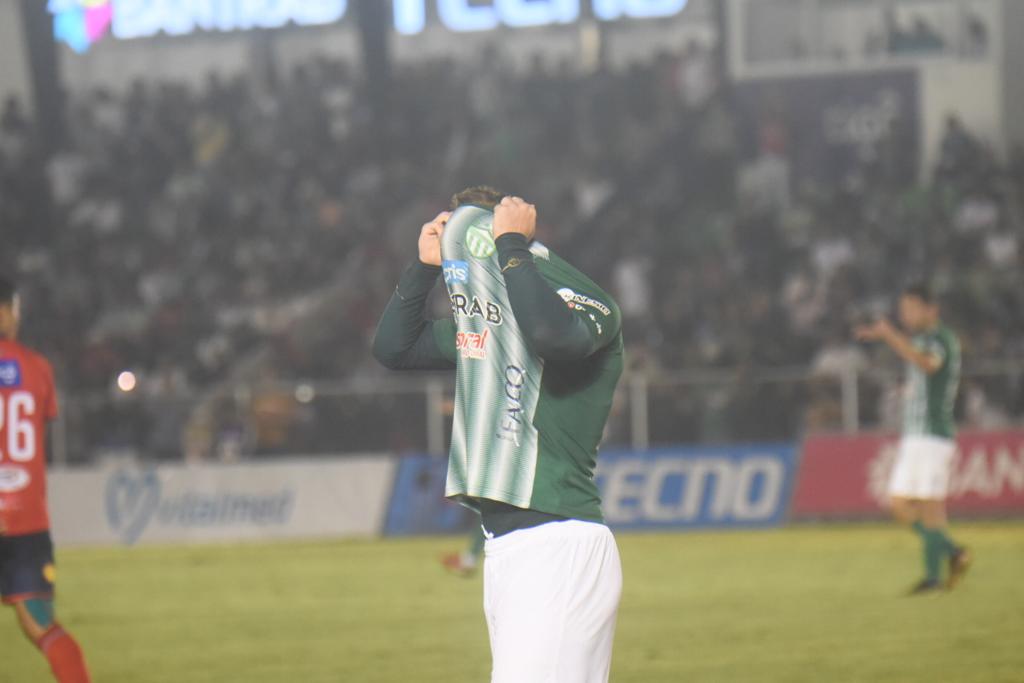 Partido entre Antigua GFC y Xelajú MC | 