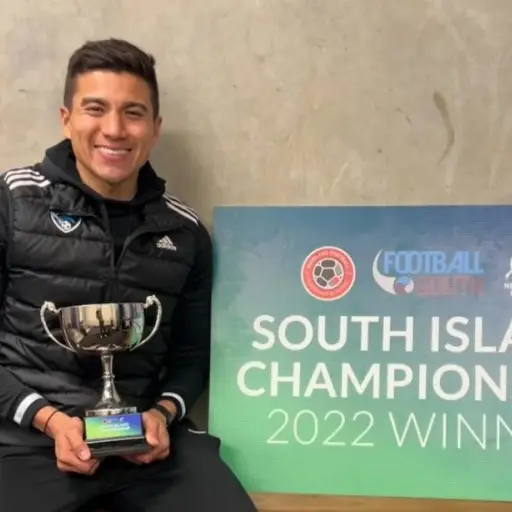 Juan Chang, nuevo entrenador de la selección femenina sub-20 de Samoa ,