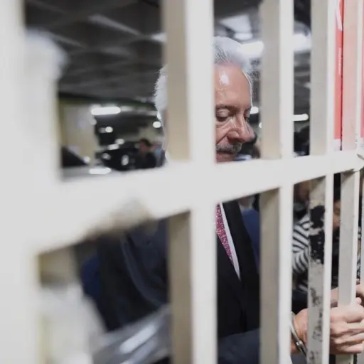 Zamora fue encontrado culpable del delito de lavado de dinero y absuelto de otros dos cargos. Foto: Omar Solís/EU