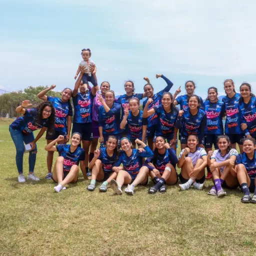 unifut campeonas del futbol femenino (1) ,