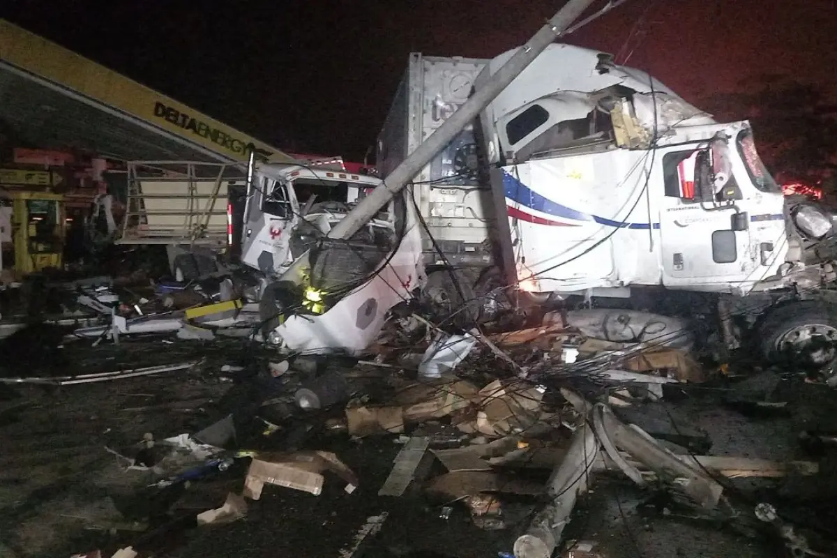 EEGSA accidente de tránsito ruta al atlántico, 