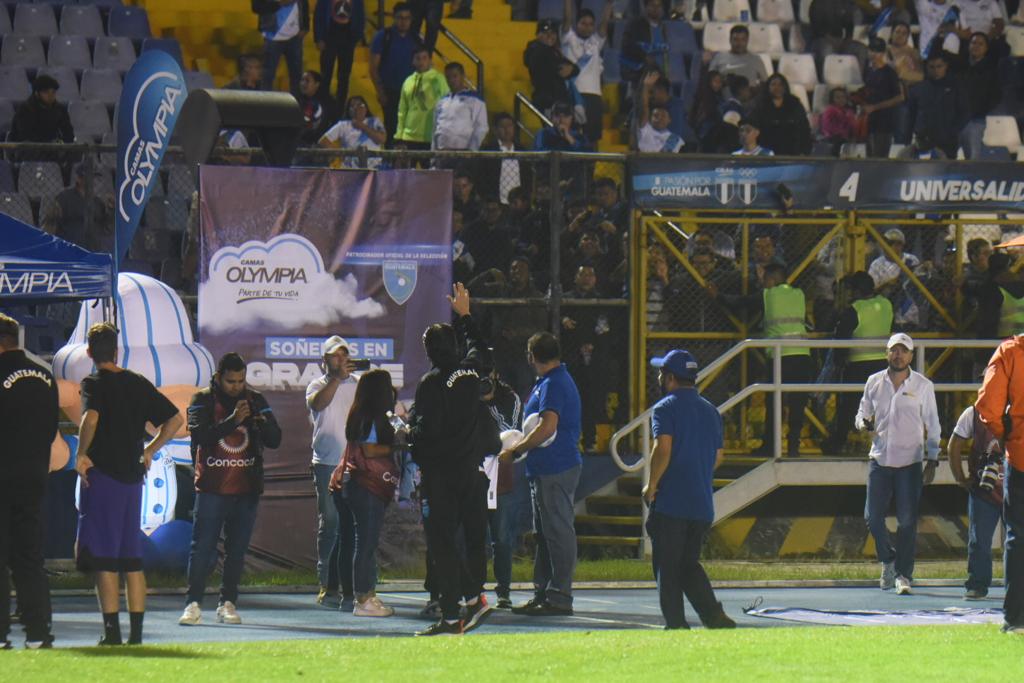 La Federación de Fútbol de Guatemala (Fedefut) y la aplicación Socio Manager llevaron a cabo este miércoles el 'Banderazo de Oro' | 