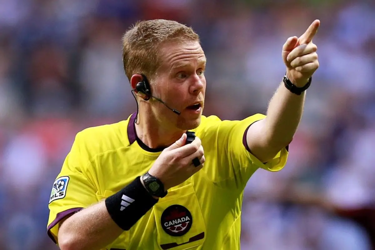 drew-fischer-arbitro-guatemala-jamaica-copa-oro-julio-2023.jpg, 