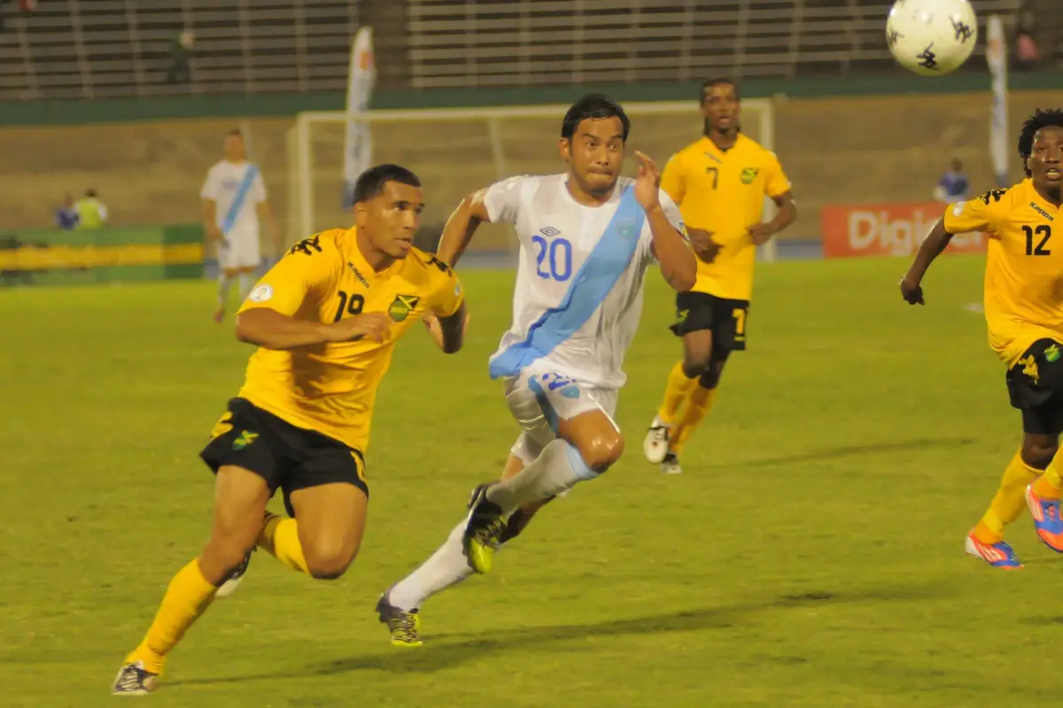 Carlos-Ruiz-Jmaica-scaled-1.jpg, 