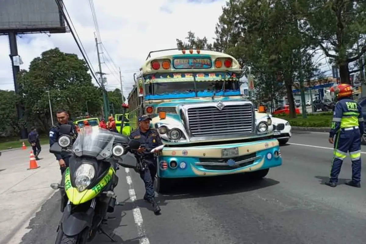 sin-buses-antigua-guatemala-capital-julio-2023.jpg, 