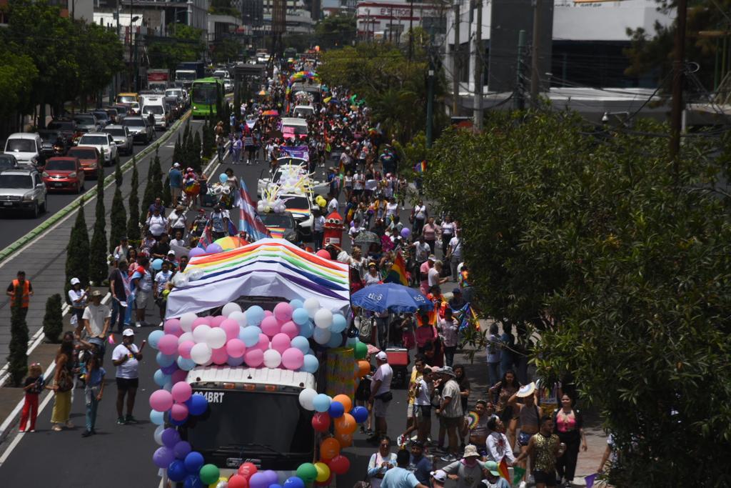 desfile-orgullo-guatemala-22-julio-emisoras-unidas5 | 