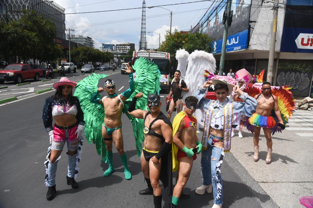 desfile-orgullo-guatemala-22-julio-emisoras-unidas13 | 