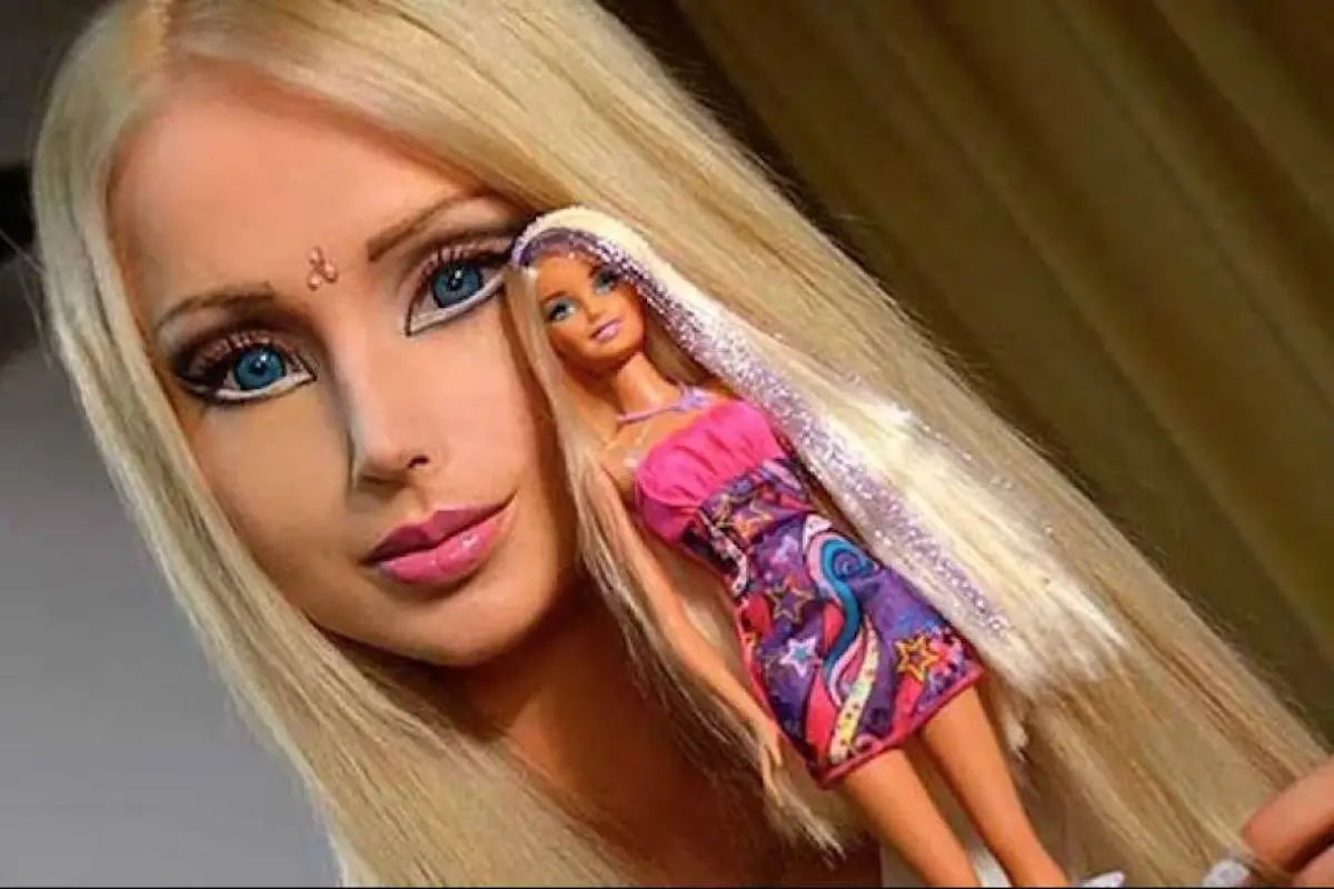 ella-es-la-barbie-humana, 