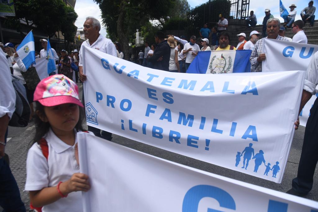 marcha pro vida y familia 2 (2) | 