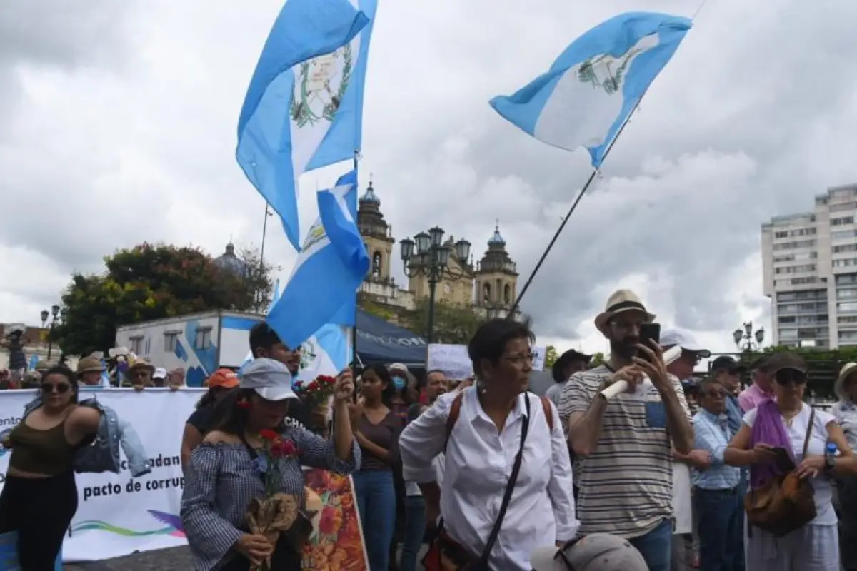 marcha-por-la-democracia-990x556-1.jpg, 