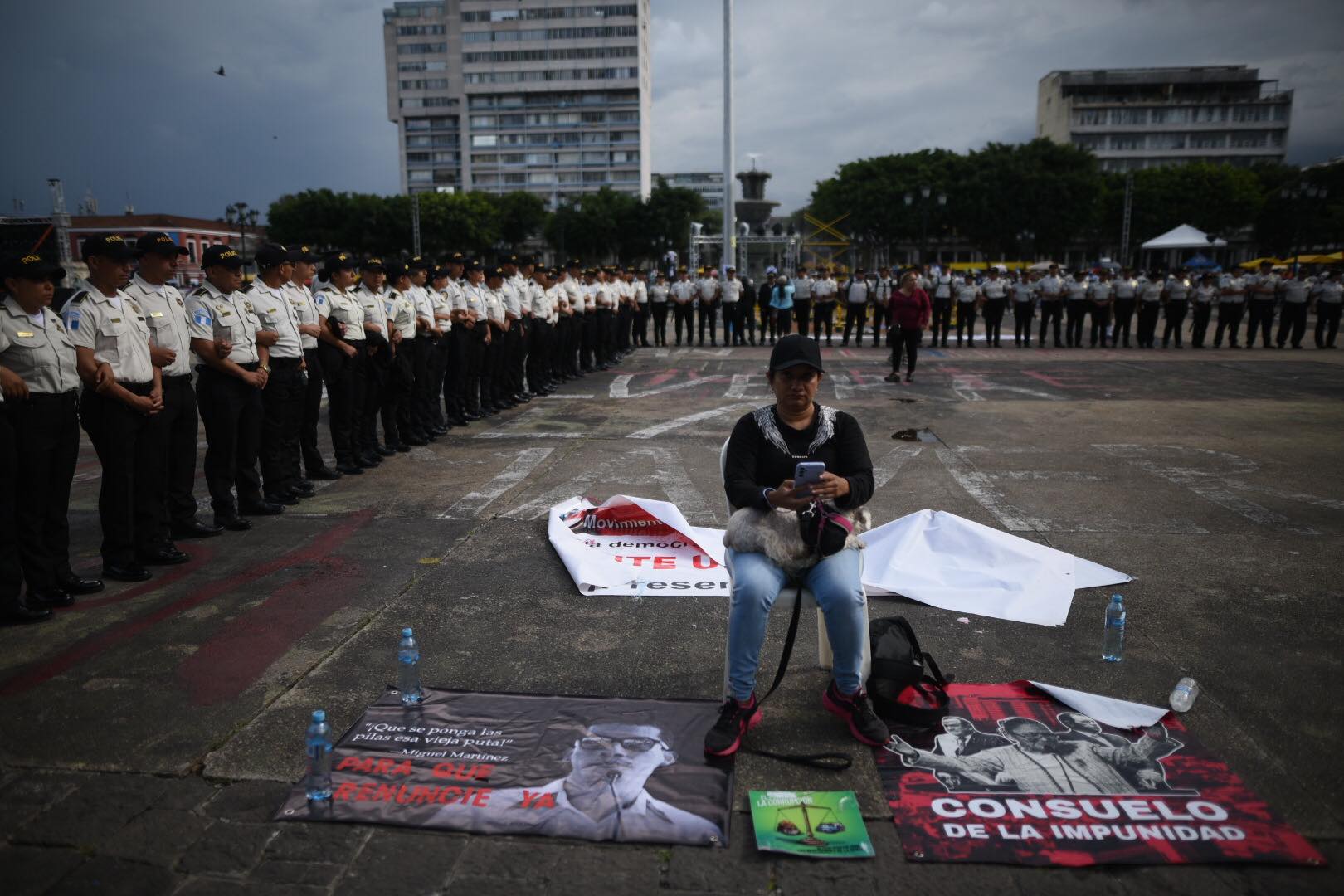 manifestaciones-plaza-constitucion-independencia-emisoras-unidas21 | 