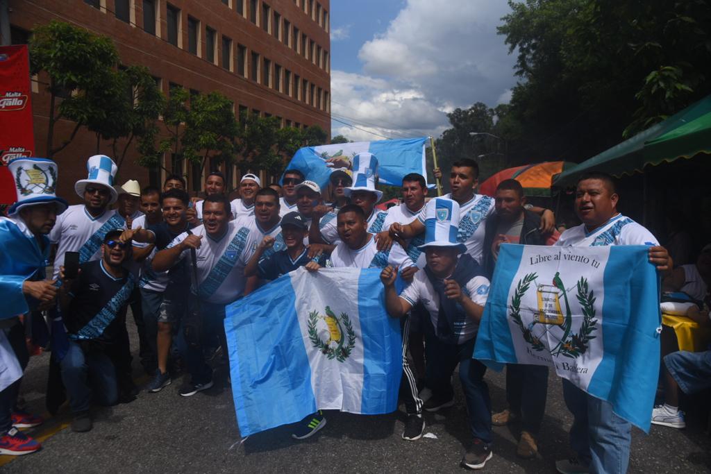 afición responde en el partido entre Guatemala y Panamá (7) | 