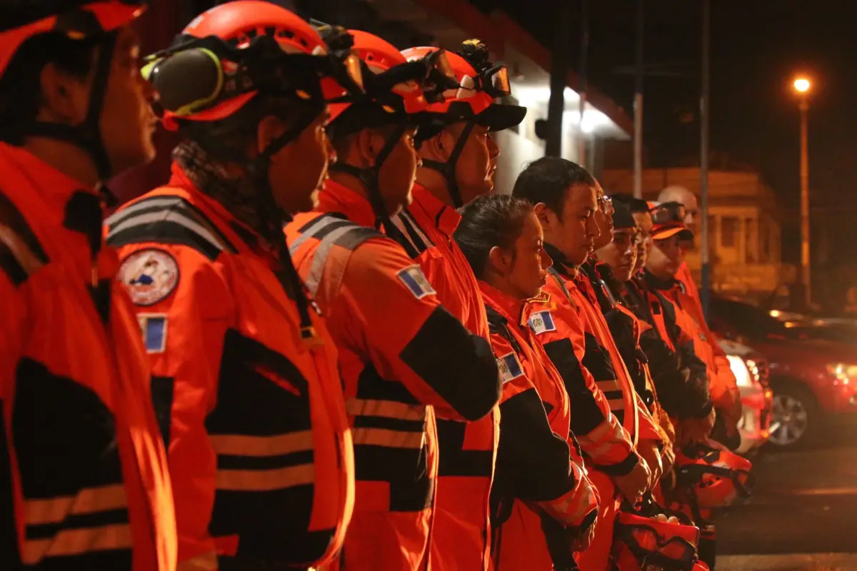 Busqueda-y-rescate-Bomberos-Volutnarios-septiembre-2023.jpg, 