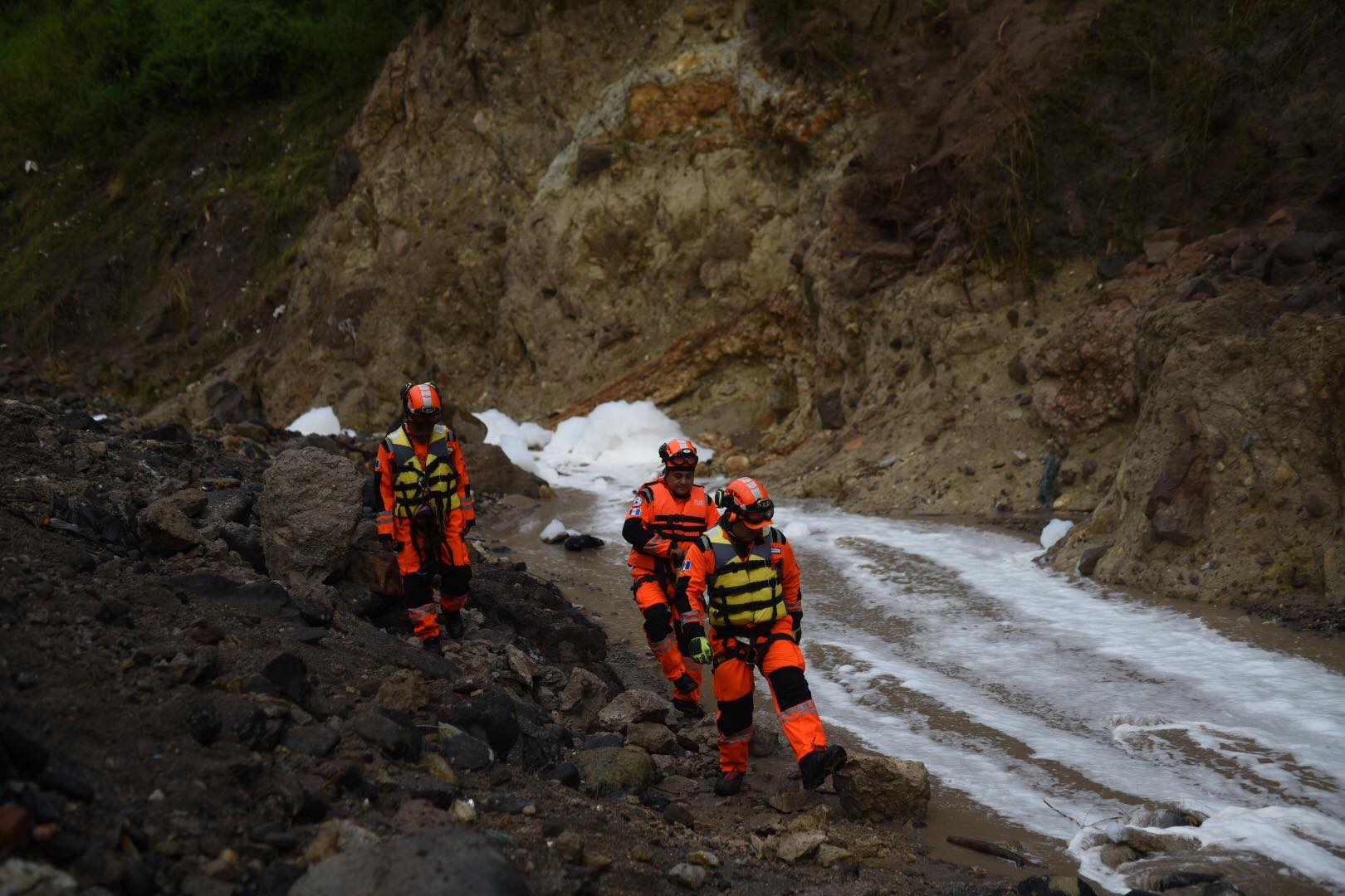 desaparecidos-lluvias-puente-el-naranjo-emisoras-unidas10 | 