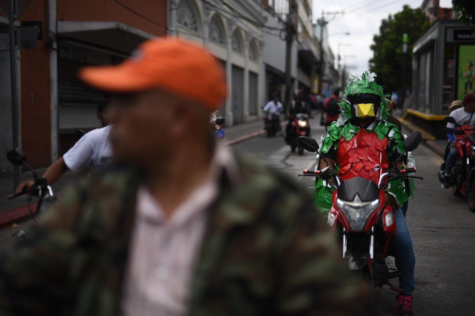 marcha-manifestacion-vendedores-mercados-emisoras-unidas12 | 