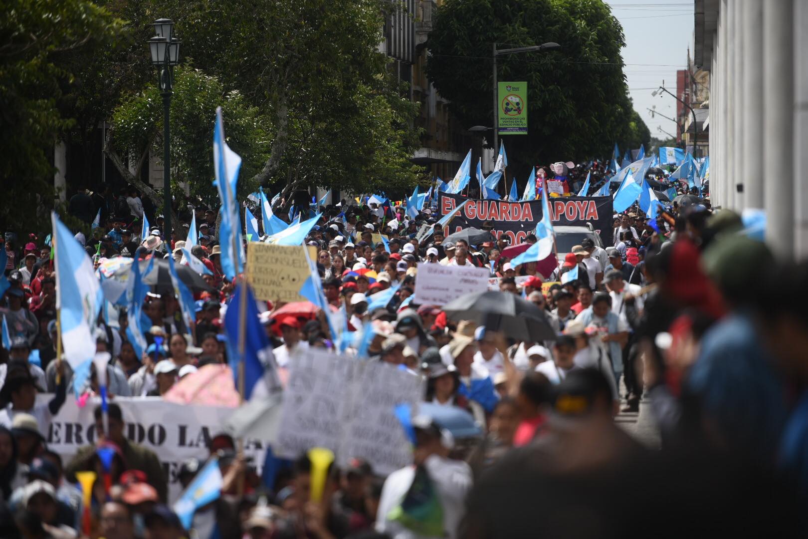 manifestacion-vendedores-mercados-capital-emisoras-unidas11 | 