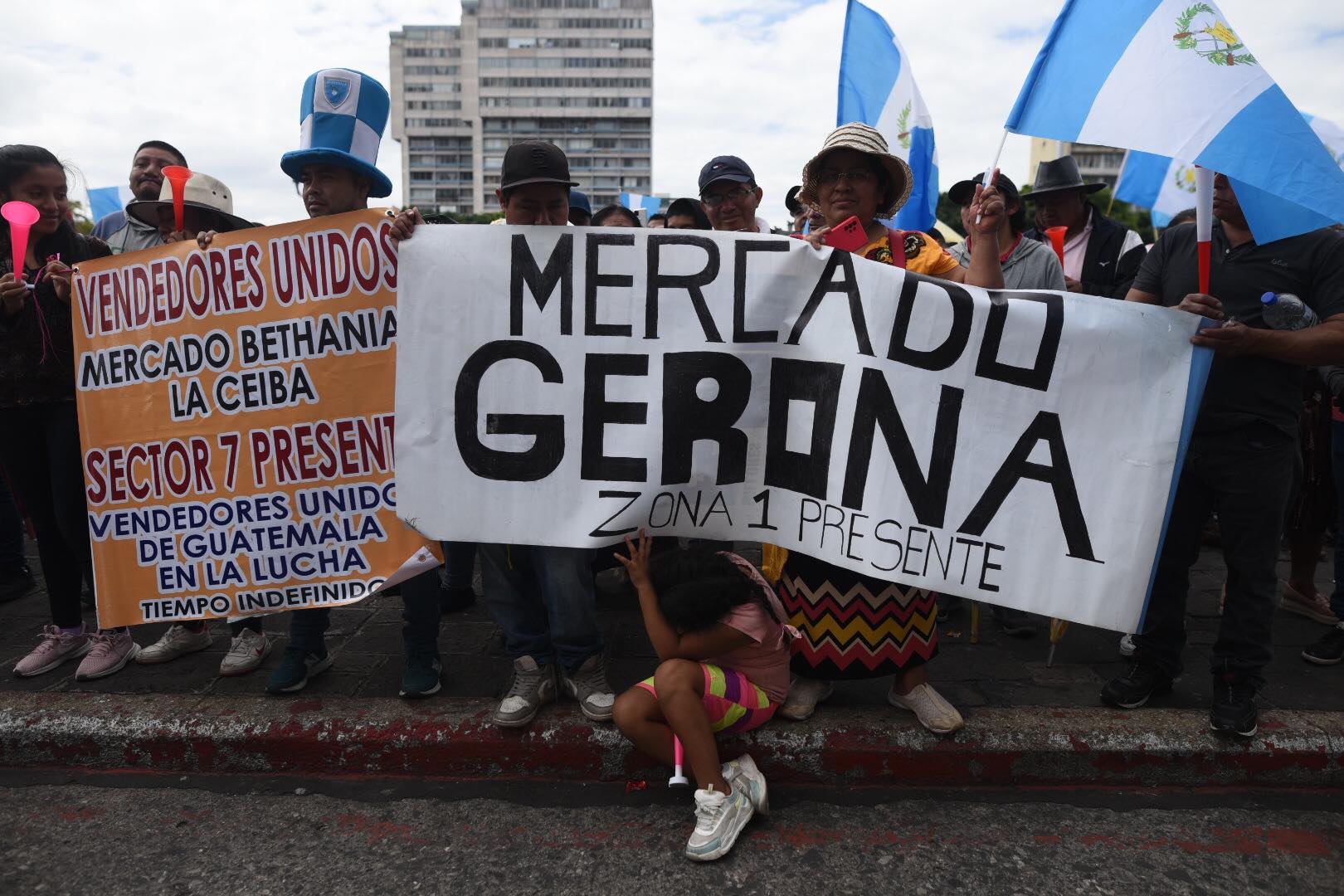 manifestacion-vendedores-mercados-capital-emisoras-unidas1 | 