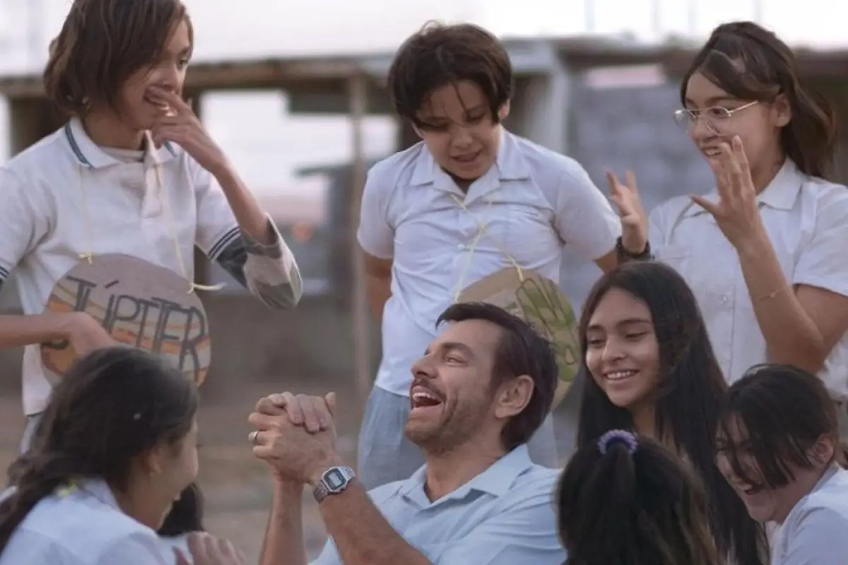 Radical película Eugenio Derbez, 