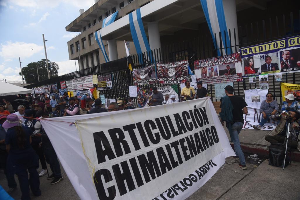 recolectan-firmas-manifestacion-ministerio-publico-emisoras-unidas4 | 