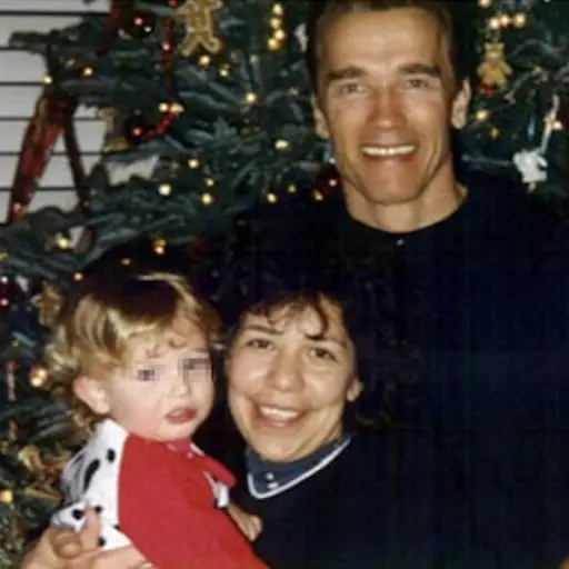 Arnold Schwarzenegge ,