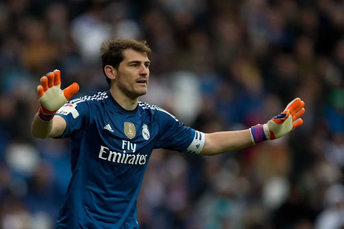 Iker-casillas-confiesa-que-es-gay-2-scaled-1.jpg, 