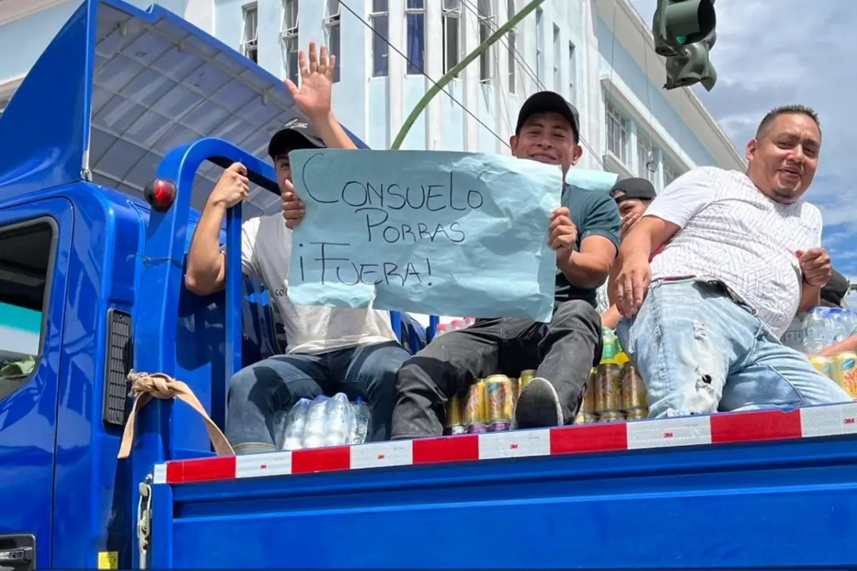 vendedores-sector-mariscos-mercado-la-terminal.jpg, 