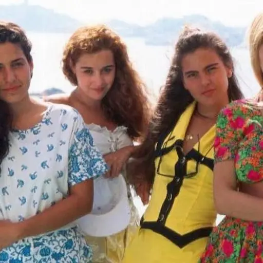 reencuentro-de-muchachitas-32-anos-despues ,