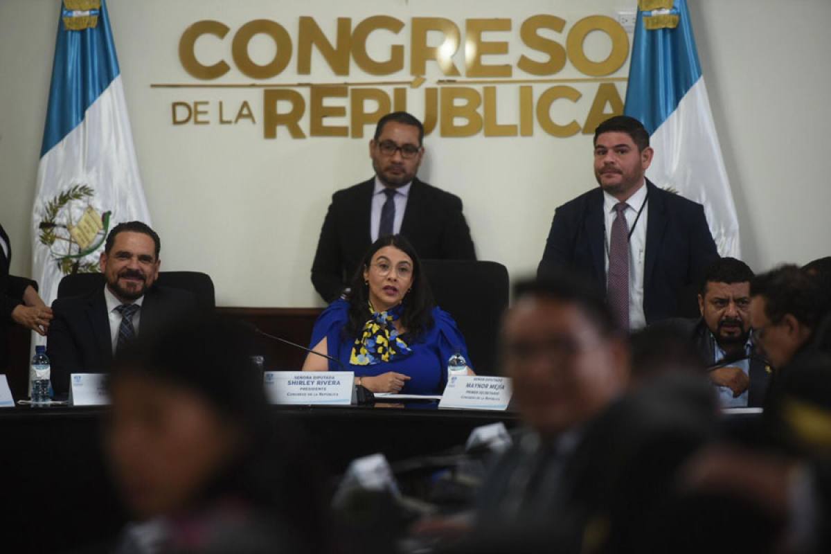 Congreso agenda antejuicio de magistrados del TSE y elección de Cortes