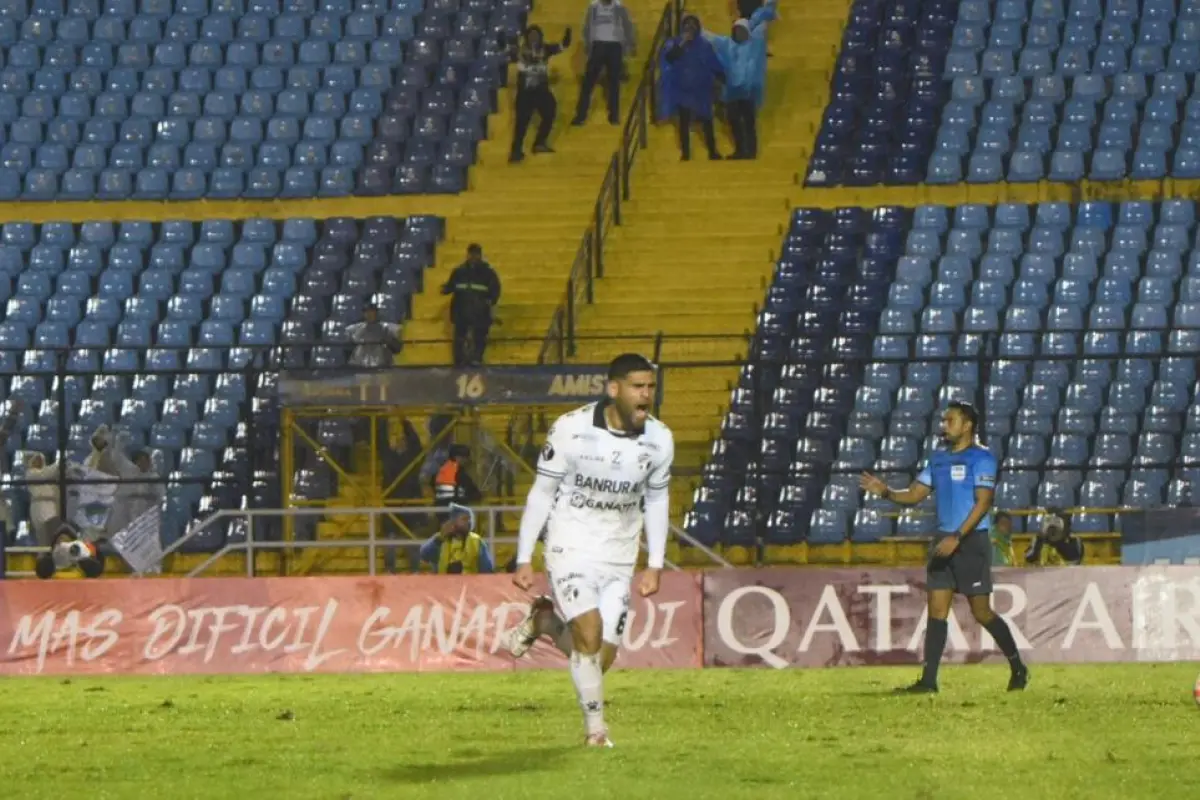 comunicaciones-calsifica-a-copa-de-campeones-de-concacaf-octubre-2023-2.jpeg, 