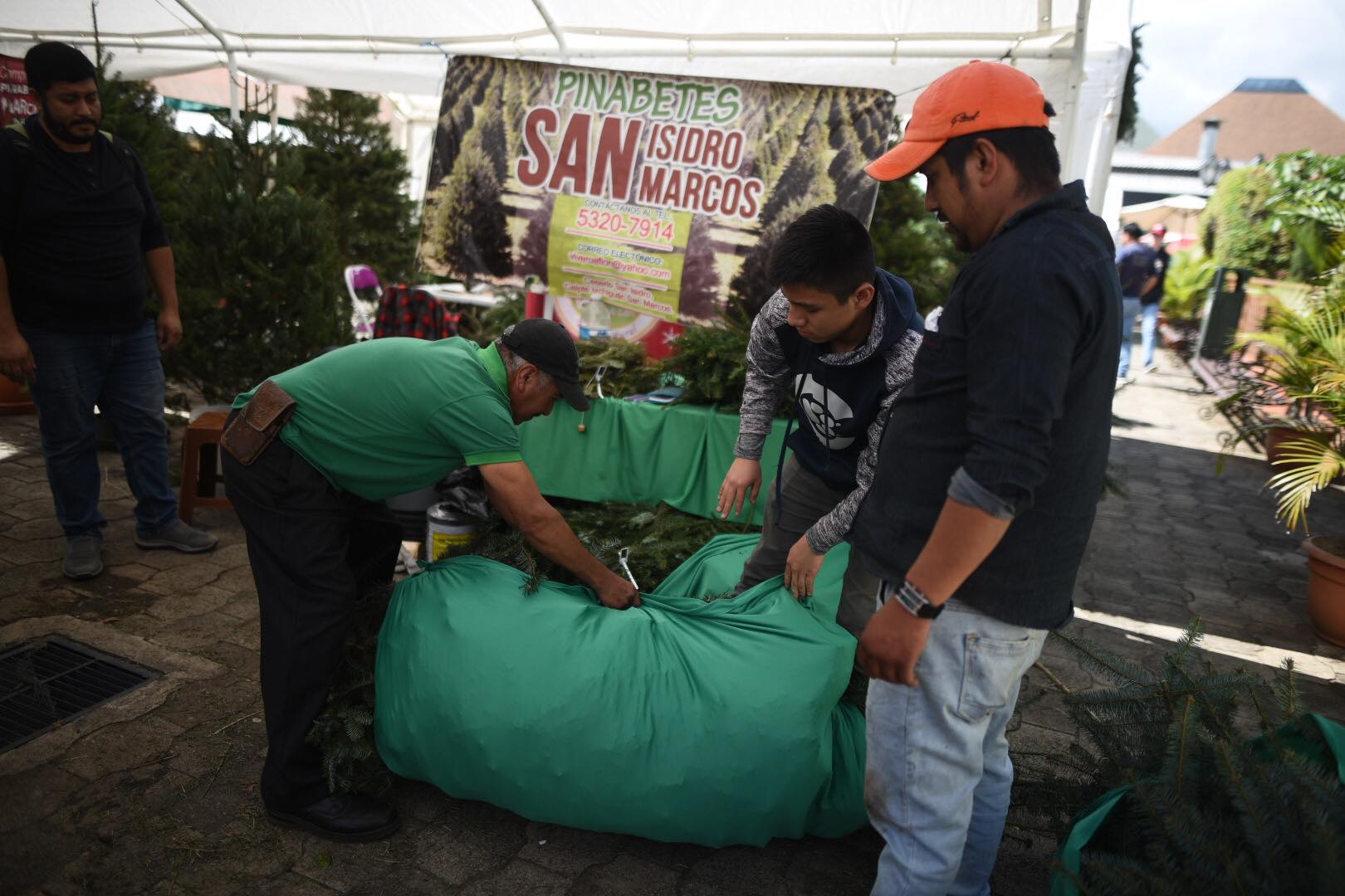 feria-pinabete-mercado-artesanias-emisoras-unidas2 | 