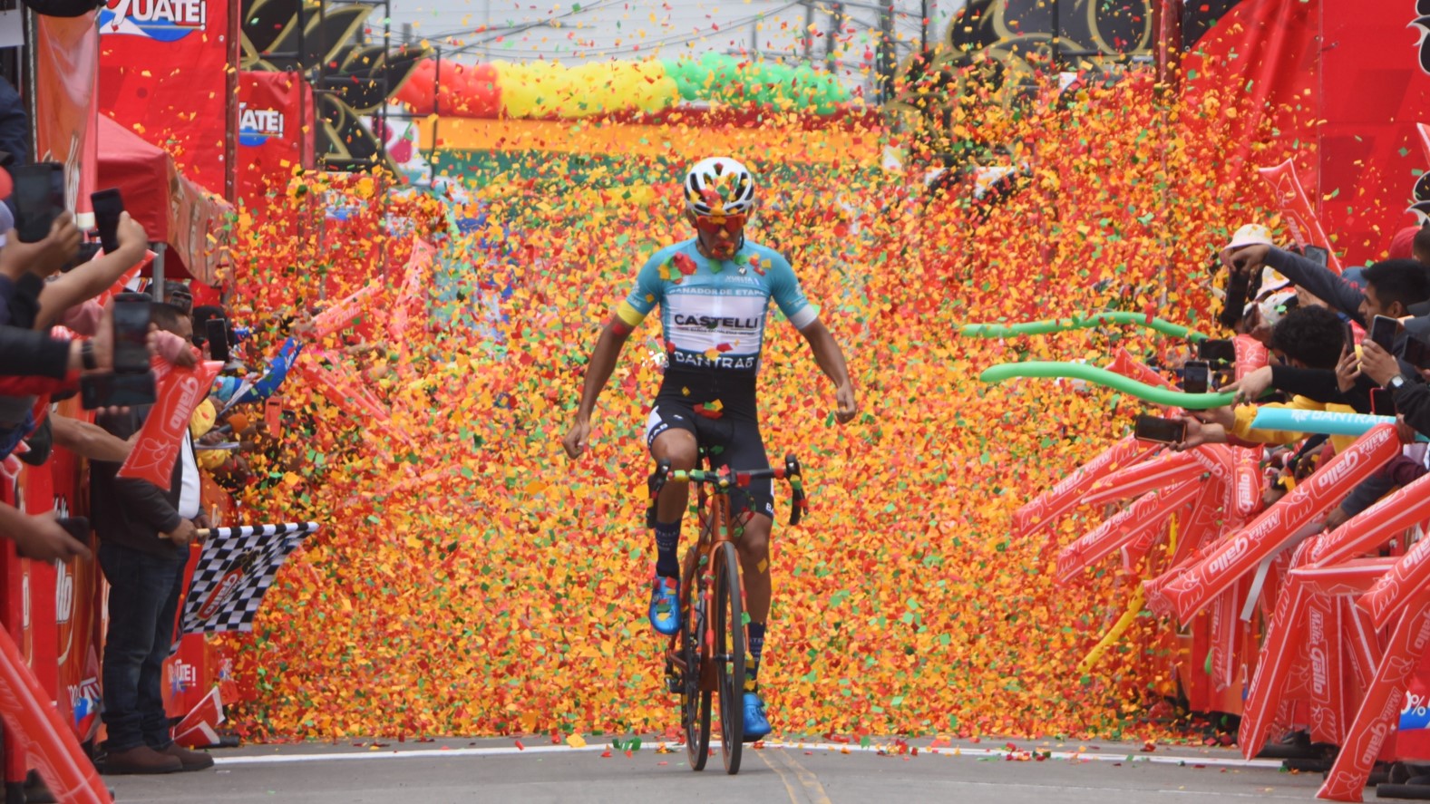 Cristian Bustos ganador de la séptima etapa de la Vuelta a Guatemala | 