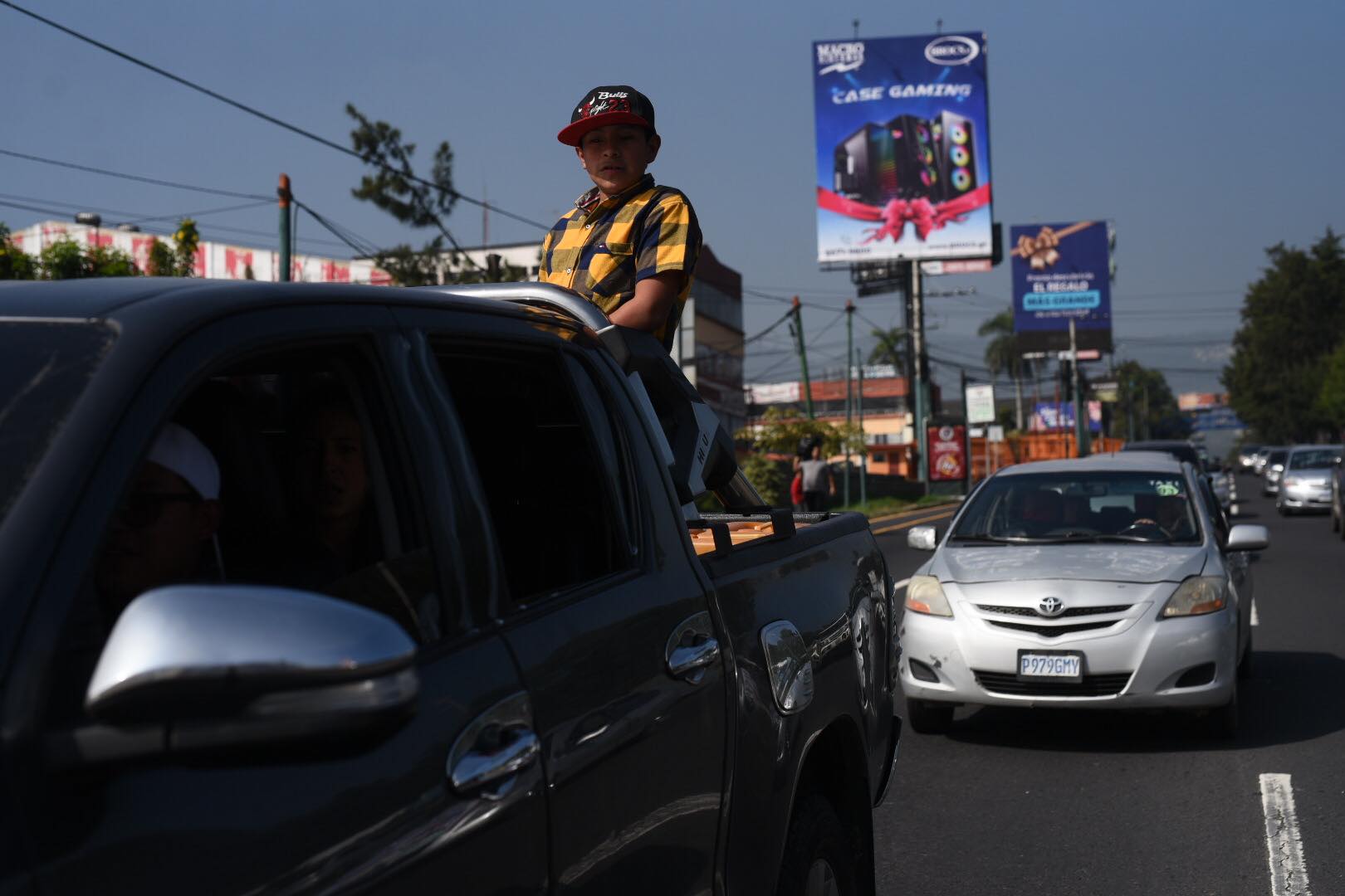 caravana-transportistas-calzada-roosevelt-emisoras-unidas5 | 