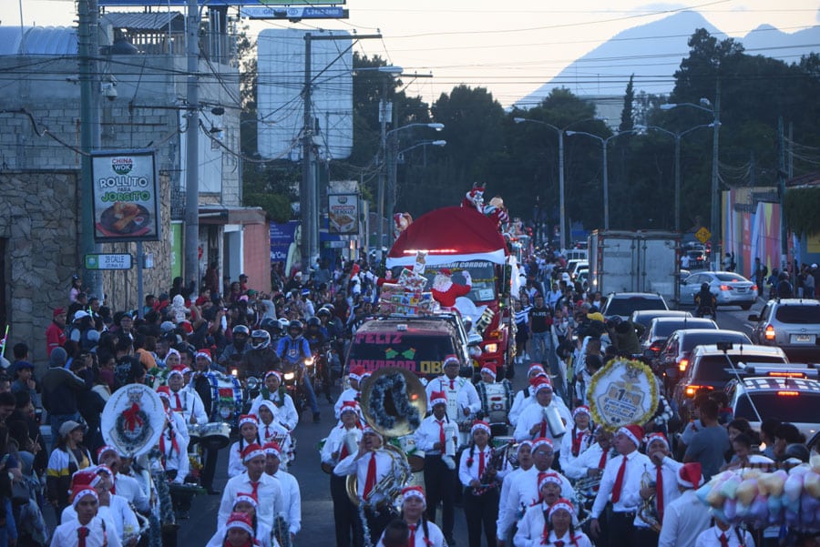 primer-desfile-bomberos-voluntarios-2023-4 | 