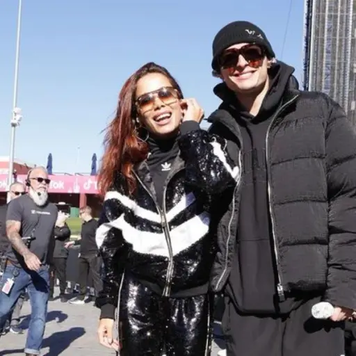 Anitta y Peso Pluma ,